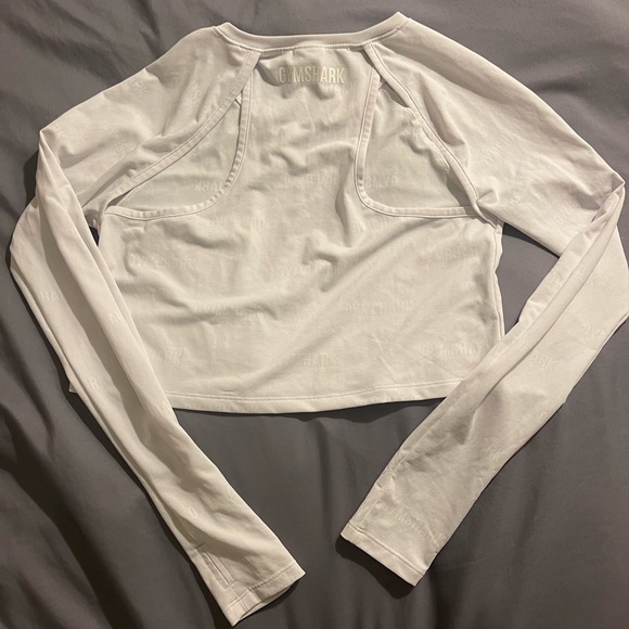 GYMSHARK LONG SLEEVE CROP TOP WHITE SIZE XS - Picture 5 of 9